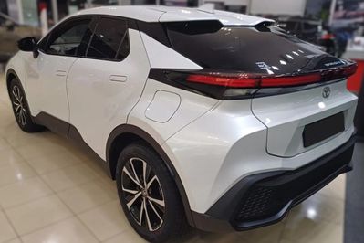 Toyota C-HR Executive 2.0 Hybrid Dynamic Force