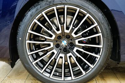 BMW Seria 7 740d xDrive M Sport