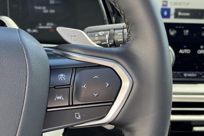 Lexus RX 450h+ Omotenashi 2.5 Hybrid Plug-in