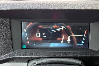 Peugeot Expert XL L2H1 EAT8