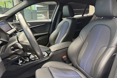 BMW Seria 1 118i M Sport aut