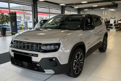 Jeep Avenger Summit 1.2 T3 mHEV AT FWD