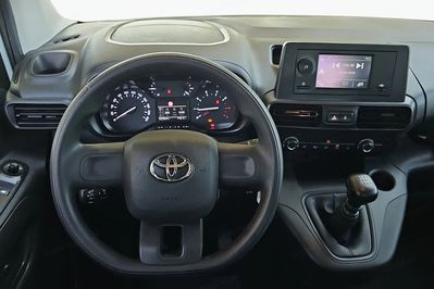 Toyota Proace City Verso d-4D Combi