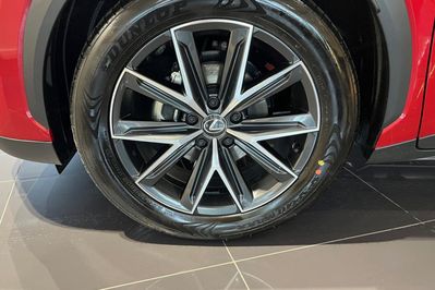 Lexus LBX Cool 1.5 Hybrid