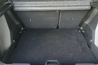 Peugeot 2008 1.2 Puretech Allure S&S EAT8