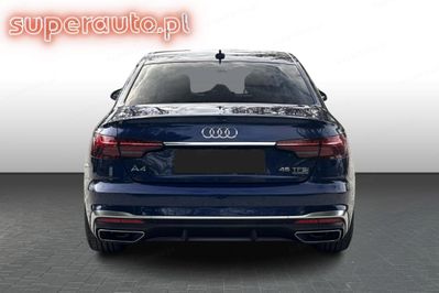 Audi A4 45 TFSI mHEV quattro S Line