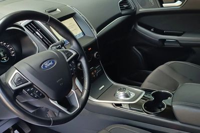 Ford S-MAX 2.5 Hybrid Titanium Cvt