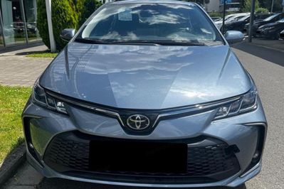 Toyota Corolla Comfort 1.5 benzyna