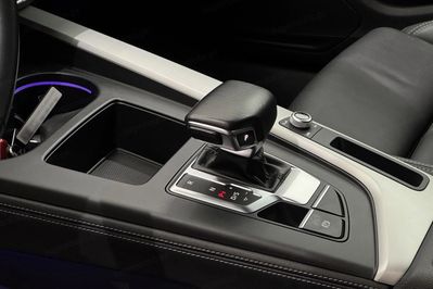 Audi A4 35 TFSI S Line