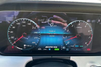 Mercedes Klasa E 53 AMG 4MATIC+