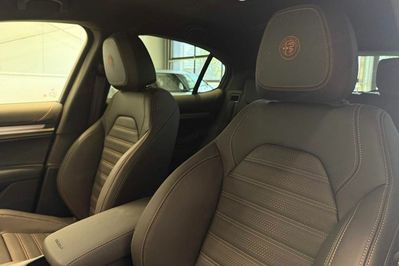 Alfa Romeo Stelvio 2.0 Turbo Intensa Q4