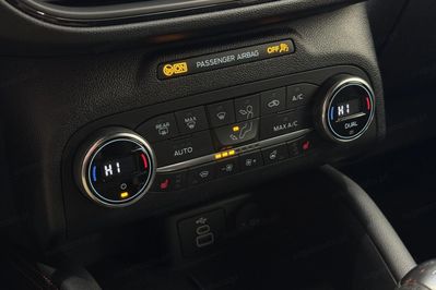 Ford Kuga 1.5 EcoBoost FWD ST-Line X