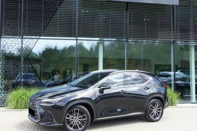 Lexus NX 350h Omotenashi 2.5 Hybrid AWD