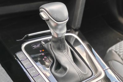 Kia XCeed 1.6 Gdi Phev Business Line Dct
