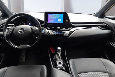 Toyota C-HR 2.0 Hybrid Style