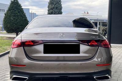 Mercedes Klasa E 220 d 4-Matic AMG