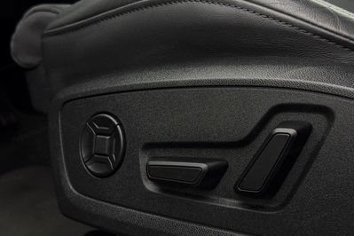 Audi Q3 35 TFSI mHEV S-Line S tronic