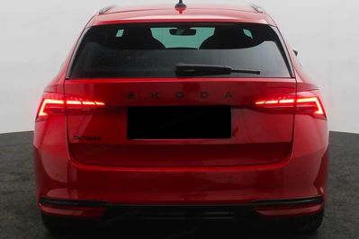 Skoda Octavia Sportline 1.5 TSI mHEV DSG