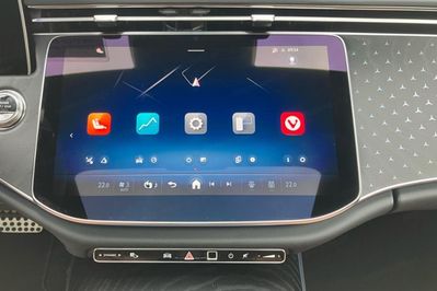 Mercedes Klasa E 220 d 4-Matic AMG