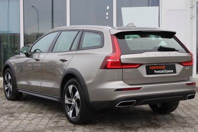 Volvo V60 CC B4 D AWD aut