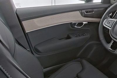 Volvo XC90 T8 AWD Plug-In Hybrid Plus Bright 7os