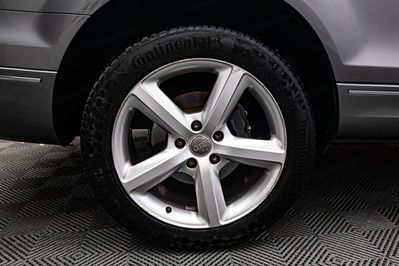 Audi Q7 3.0 TDI DPF quattro Tiptr.