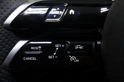 Mercedes E Klasa 220 d 4-Matic AMG