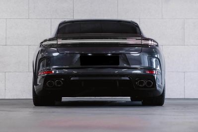 Porsche Panamera 4 E-Hybrid