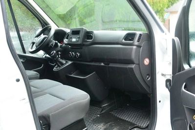 Renault Master 2.3