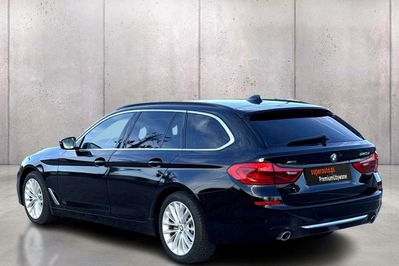 BMW Seria 5 520d xDrive Luxury Line sport-aut