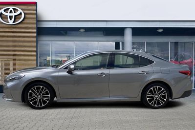 Toyota Camry 2.5 Hybrid Dynamic Force Executive e-CVT
