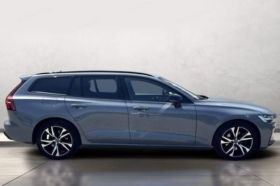 Volvo V60 B4 B Plus Dark aut