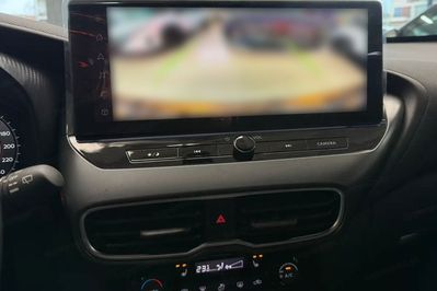 Nissan Juke N-Connecta 1.6 HEV