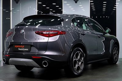Alfa Romeo Stelvio Turbo Q4