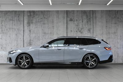 BMW Seria 5 520i mHEV M Sport aut