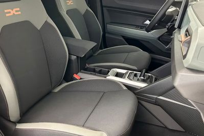 Dacia Duster Extreme 1.6 Full Hybrid