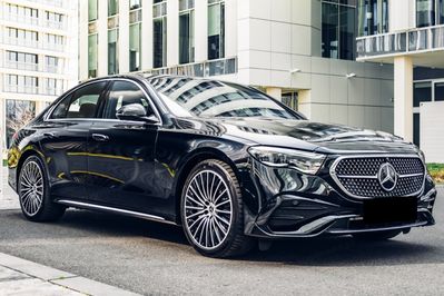 Mercedes E Klasa 220 d 4-Matic AMG