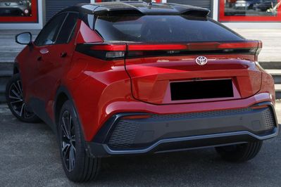 Toyota C-HR Executive 2.0 Plug-in Hybrid Dynamic Force