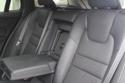 Volvo V60 B4 D Plus Dark aut