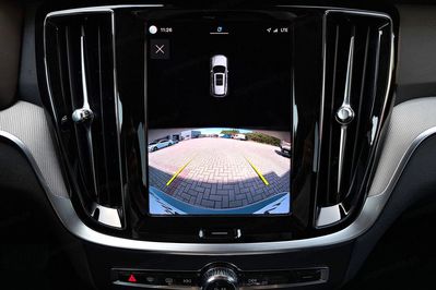 Volvo V60 B4 B Plus Dark aut