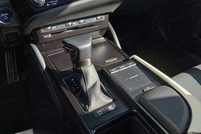 Lexus ES 300h F Sport Edition