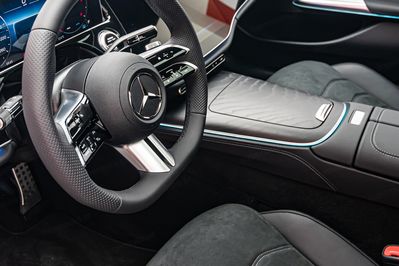 Mercedes Klasa E 220 d 4-Matic AMG