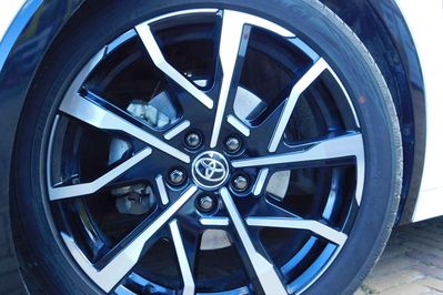 Toyota Prius Prestige 2.0 Hybrid Plug-in