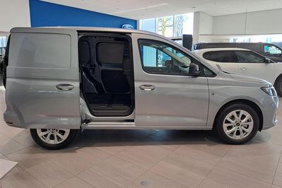 Ford Transit Connect L1 Limited PHEV A6