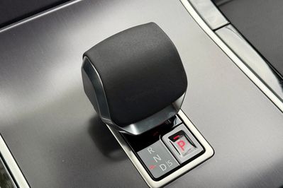 Land Rover Range Rover Velar D300  Dynamic SE