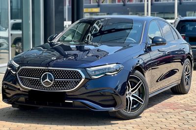 Mercedes E Klasa 300 de  4-Matic AMG