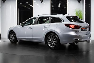 Mazda 6 2.0 Skyjoy