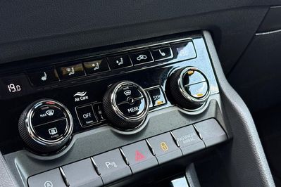 Skoda Karoq TSI ACT Sportline DSG