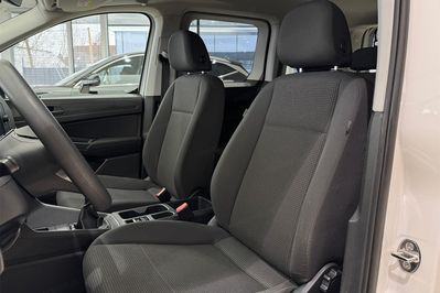 Volkswagen Caddy osobowy L1H1