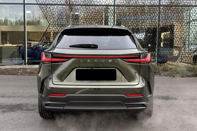 Lexus NX 350h Omotenashi 2.5 Hybrid AWD